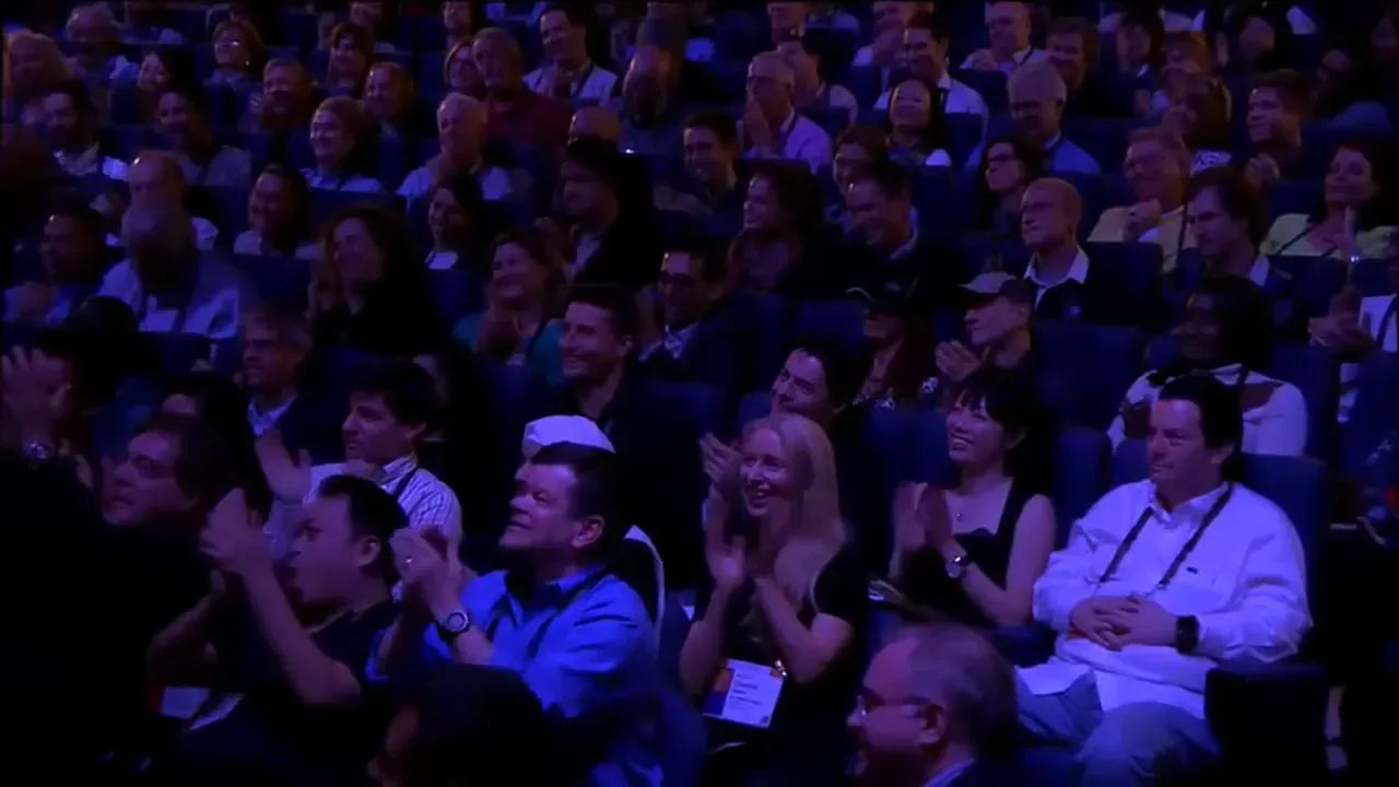 Amy Cuddy เล่าประสบการณ์ความรู้สึกไม่มั่นใจและการแสร้งทำ