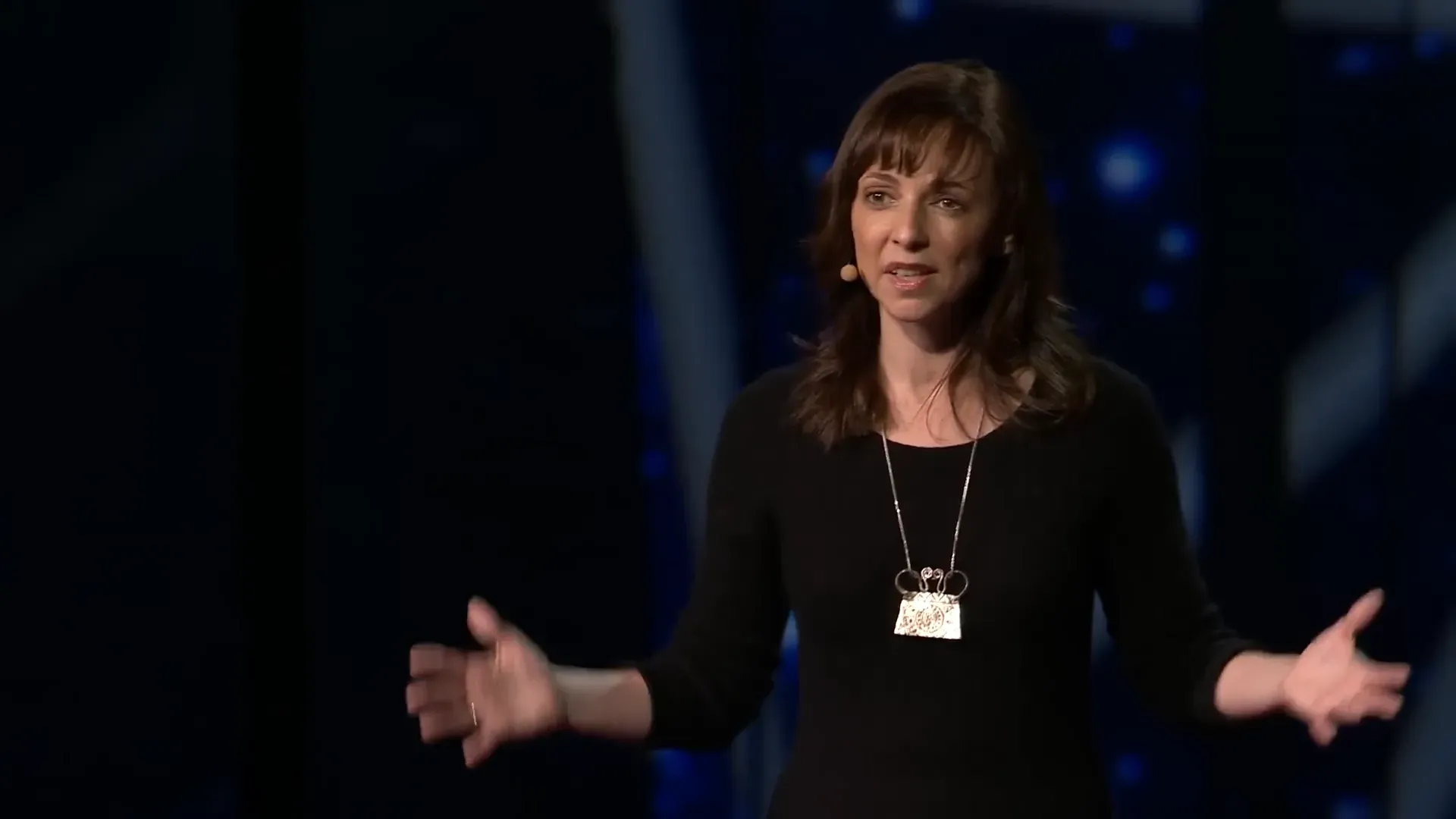 Adam Grant วิจัยเรื่องผู้นำ introvert